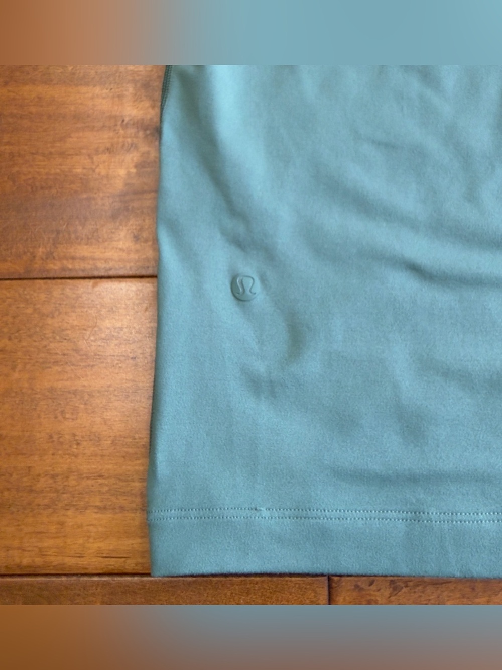 Lululemon Soft Jersey Stretch Performance Short Sleeve Turquoise size L - Picture 6 of 10